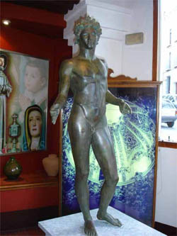 Efebo sculpture