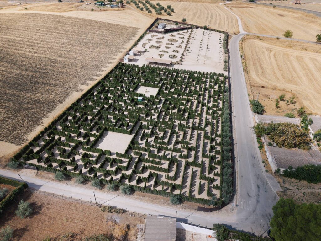 Arriate Labyrinth